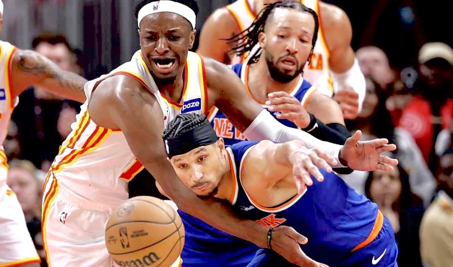 ニックス対ホークス　プレイオフ2026